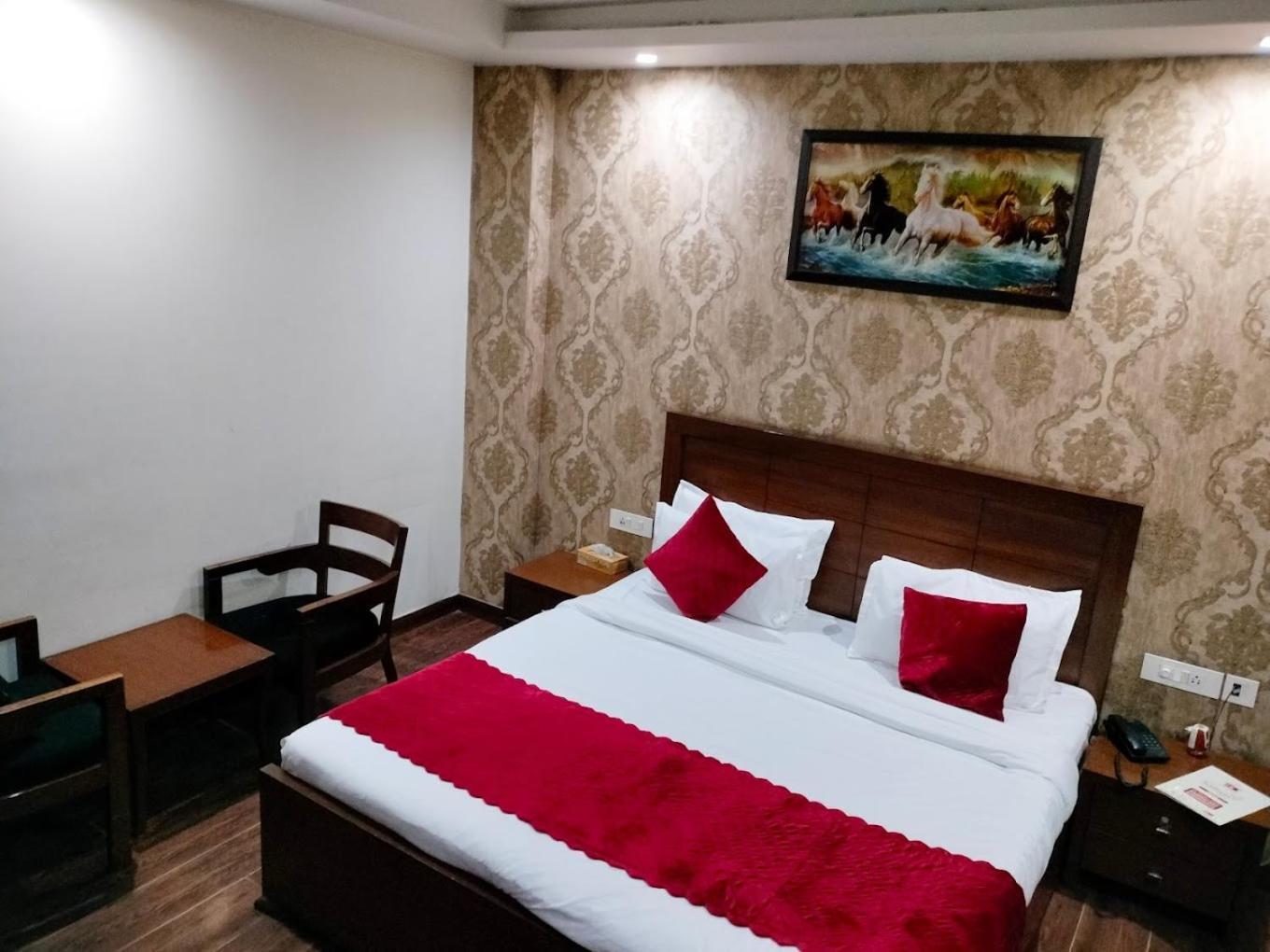 Hotel Hc Grand Νέο Δελχί Εξωτερικό φωτογραφία