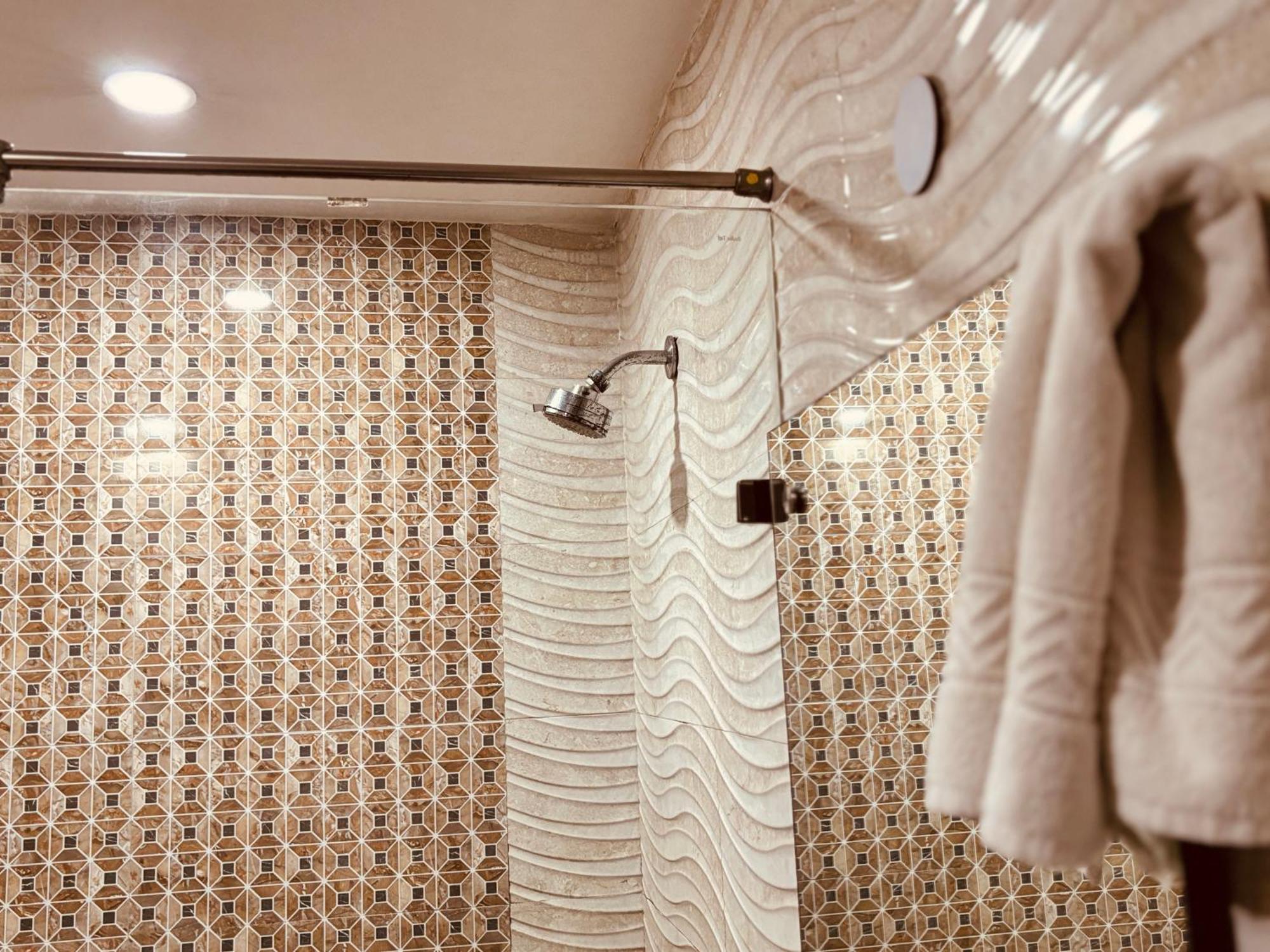 Hotel Hc Grand Νέο Δελχί Εξωτερικό φωτογραφία